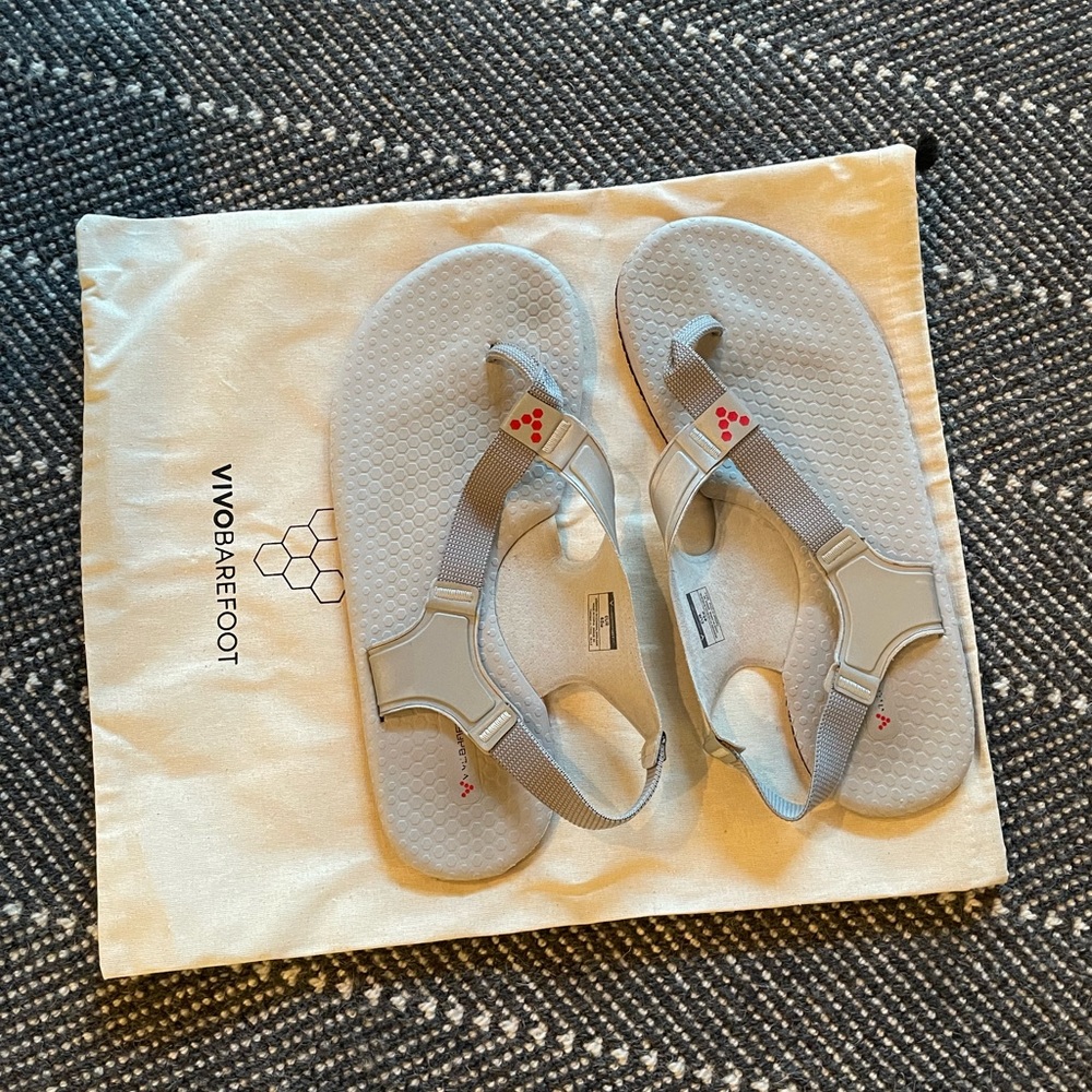 Vivo Barefoot mens sandals size EUR 45m